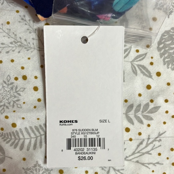So tankini Kohl’s (top only) - Picture 3 of 3